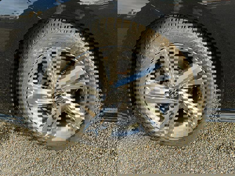 Image Volkswagen 潇晬嘠䥉⁉敂汲湩⁥䌨ㅄ⠩㈱㈮㄰ 1.5 eTSI 150 R-Line DSG7 Full leds GPS Carplay Radar AV/AR Sièges chauffants ACC Clim auto Gtie 1 an